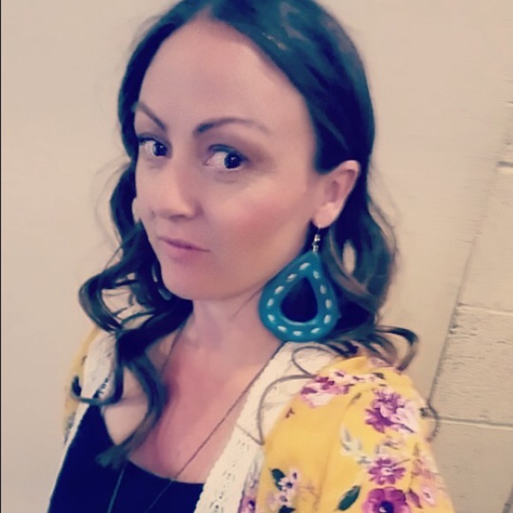 Meet your Posher, Brandi